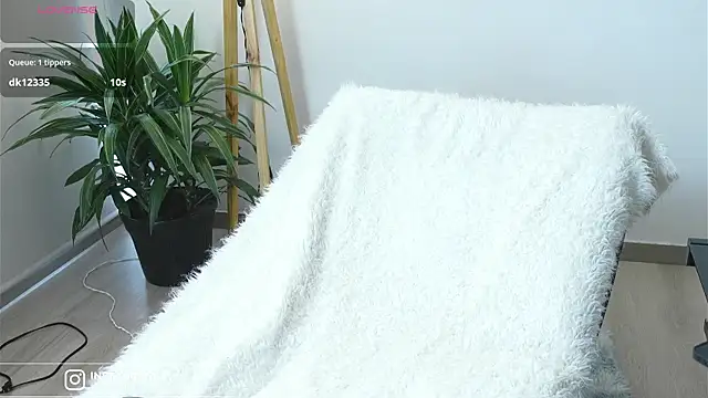 DeusbelliS's cam snapshot