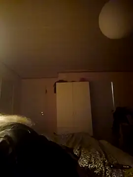 SweetPrincess93's cam snapshot