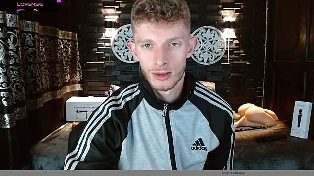 andrewxbi's cam snapshot