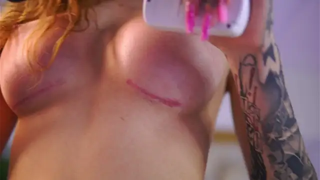 LaraSynn's cam snapshot