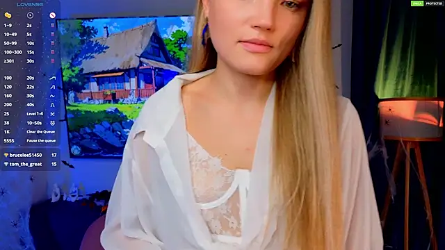 JulieLupo's cam snapshot