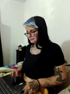 Shadow_Secret's cam snapshot