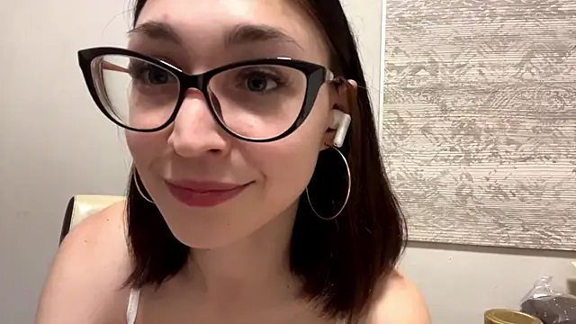 CharitaTafel's cam snapshot