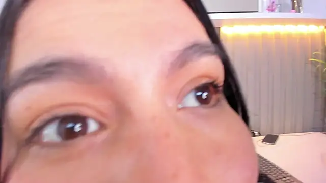 natalyWilliams's cam snapshot