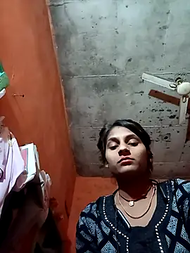 Jyoti_thakurr's cam snapshot