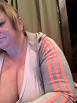 jusichka's cam snapshot