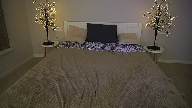 PaigePrado's cam snapshot