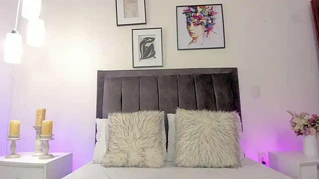 helen_mooree's cam snapshot