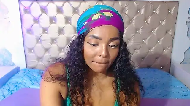 TashaDex's cam snapshot