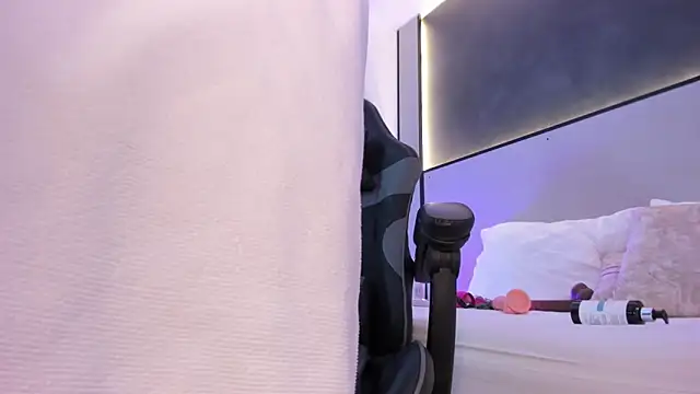 zoee_zi's cam snapshot