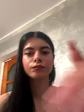 MissHerra2 live sex cam