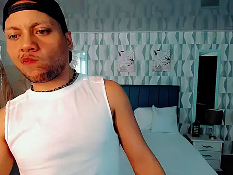 Max_Rivers's cam snapshot