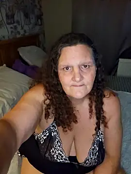 MissQueenBeex's cam snapshot