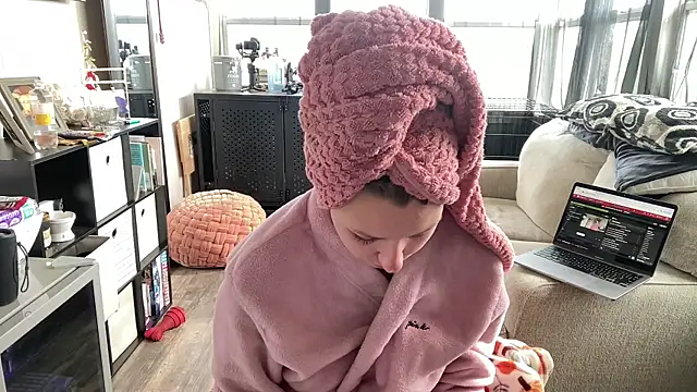 playwithdakota's cam snapshot