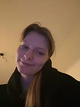 MaryHiggins's cam snapshot