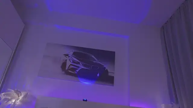 Mazeekiin30X's cam snapshot