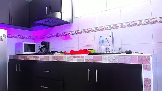 Emma-evans live sex cam