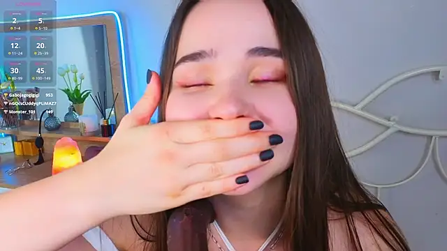 KateBleare's cam snapshot