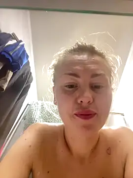 MartaLuna_'s cam snapshot