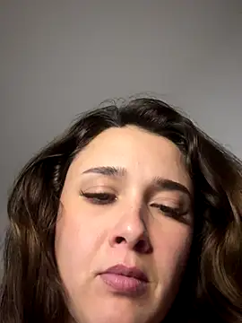 MayaVonDe's cam snapshot