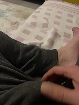 kenanbal0677's cam snapshot