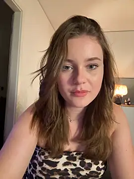 MaribelRiver live sex cam