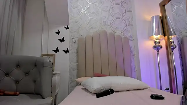 Foxy200__'s cam snapshot