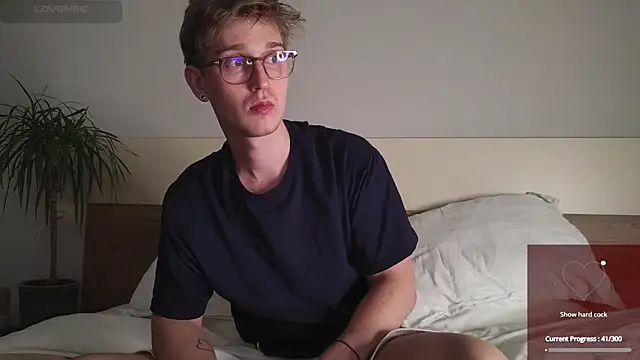 Shirizi live sex cam