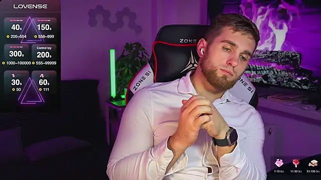 Sweeet__boy live sex cam