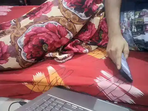 rahulkajuuu0909's cam snapshot