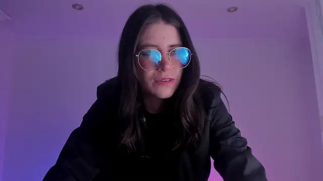 HazelKush's cam snapshot