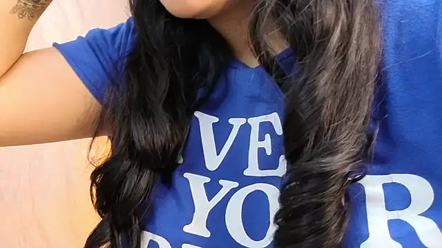 ivonny_vixen_tp's cam snapshot