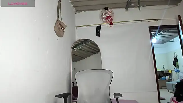 Paradise_1v's cam snapshot