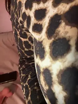 Hoot-Anime-'s cam snapshot