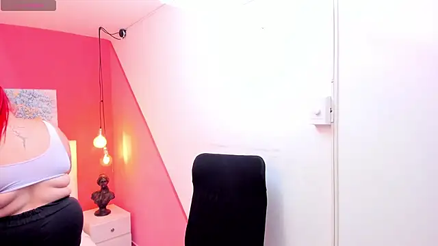 selena_castillo's cam snapshot