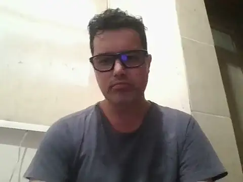 Quarentaoon's cam snapshot