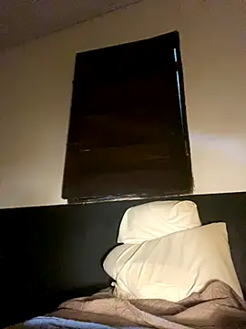 trustes00tribox's cam snapshot