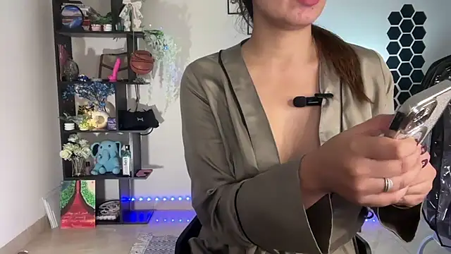 roseofvenom live sex cam