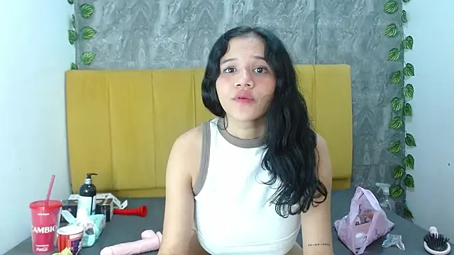 anitacorreahotcm101 live sex cam