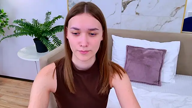 AmadaReine's cam snapshot