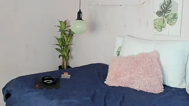 Sofia_Lawrence__'s cam snapshot