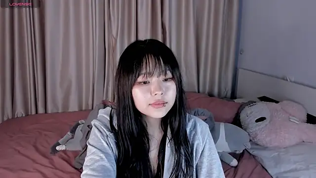hee_young11 live sex cam