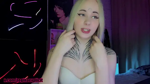 snake__bites live sex cam