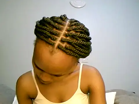 pretty_maja's cam snapshot