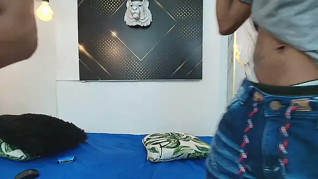 JordanAndAndrew's cam snapshot