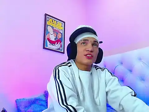 bad_boy_hottx's cam snapshot