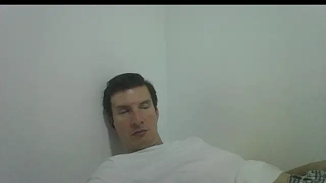 carliesexyman's cam snapshot