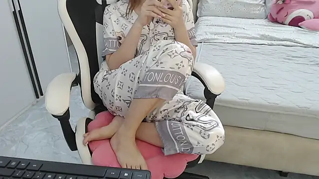 Hanako_love's cam snapshot