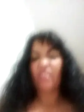 hanni2025's cam snapshot