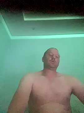 Krzysiekg123's cam snapshot